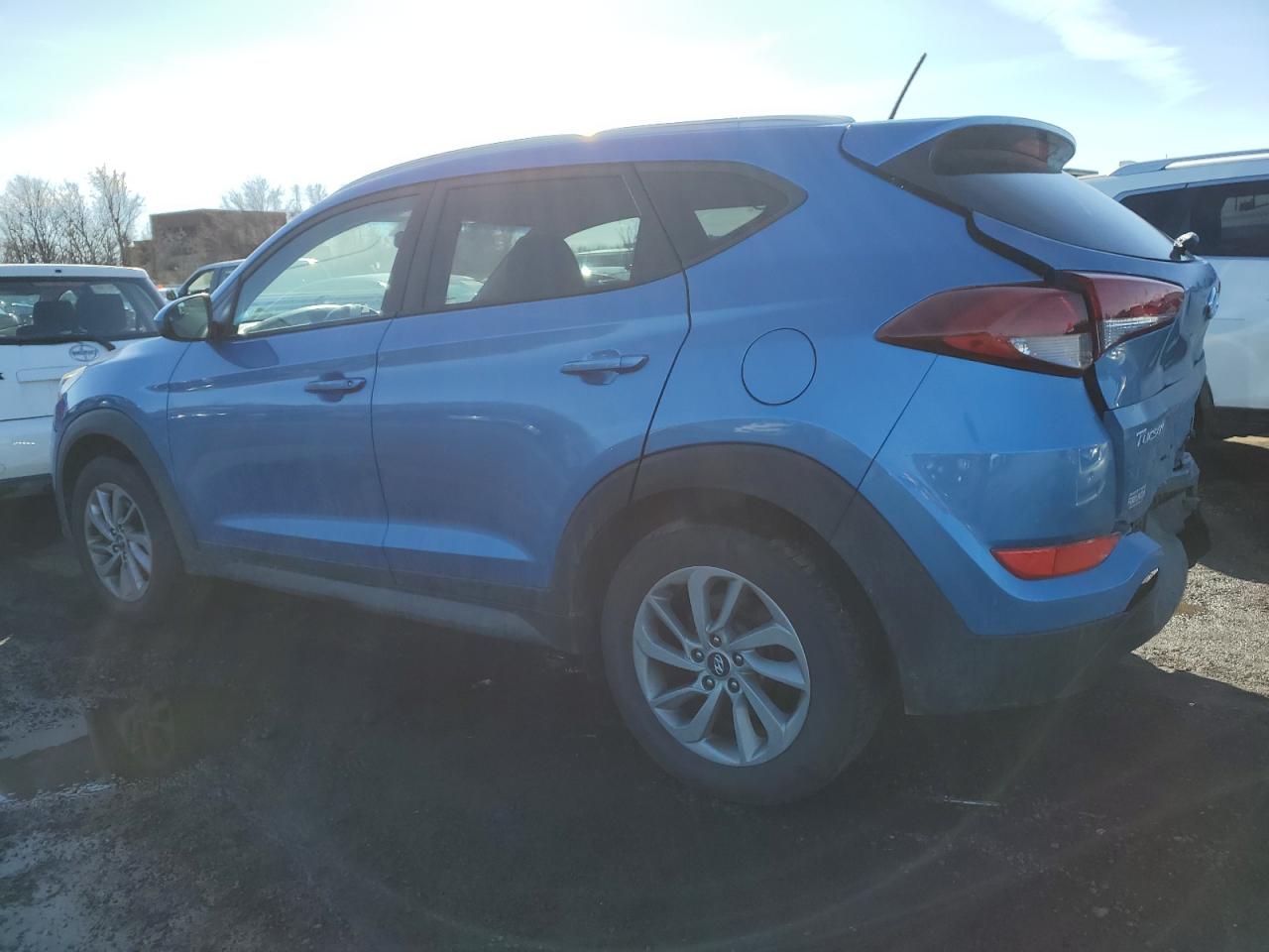 2016 Hyundai Tucson - Image 2