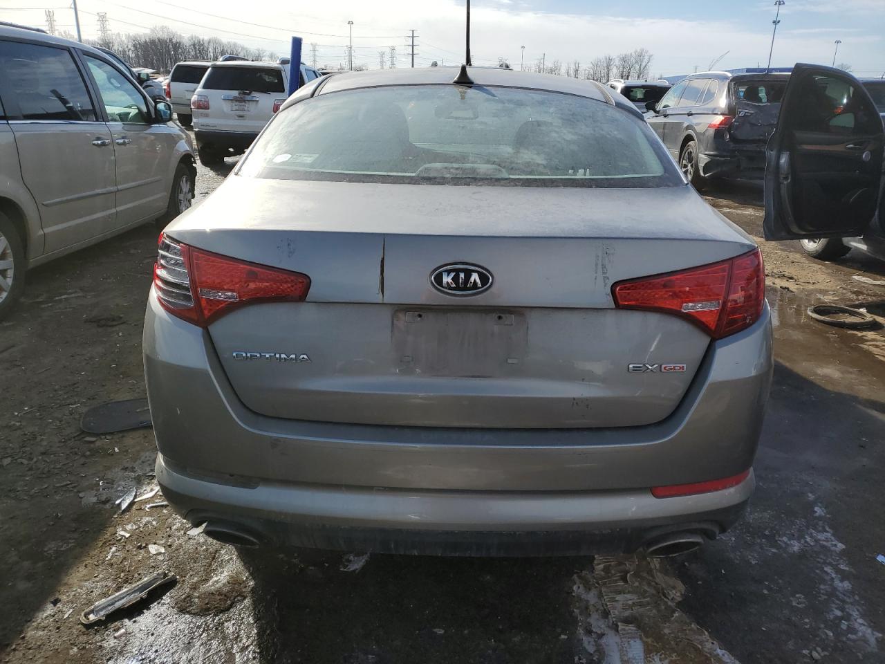 2012 Kia Optima - Image 6