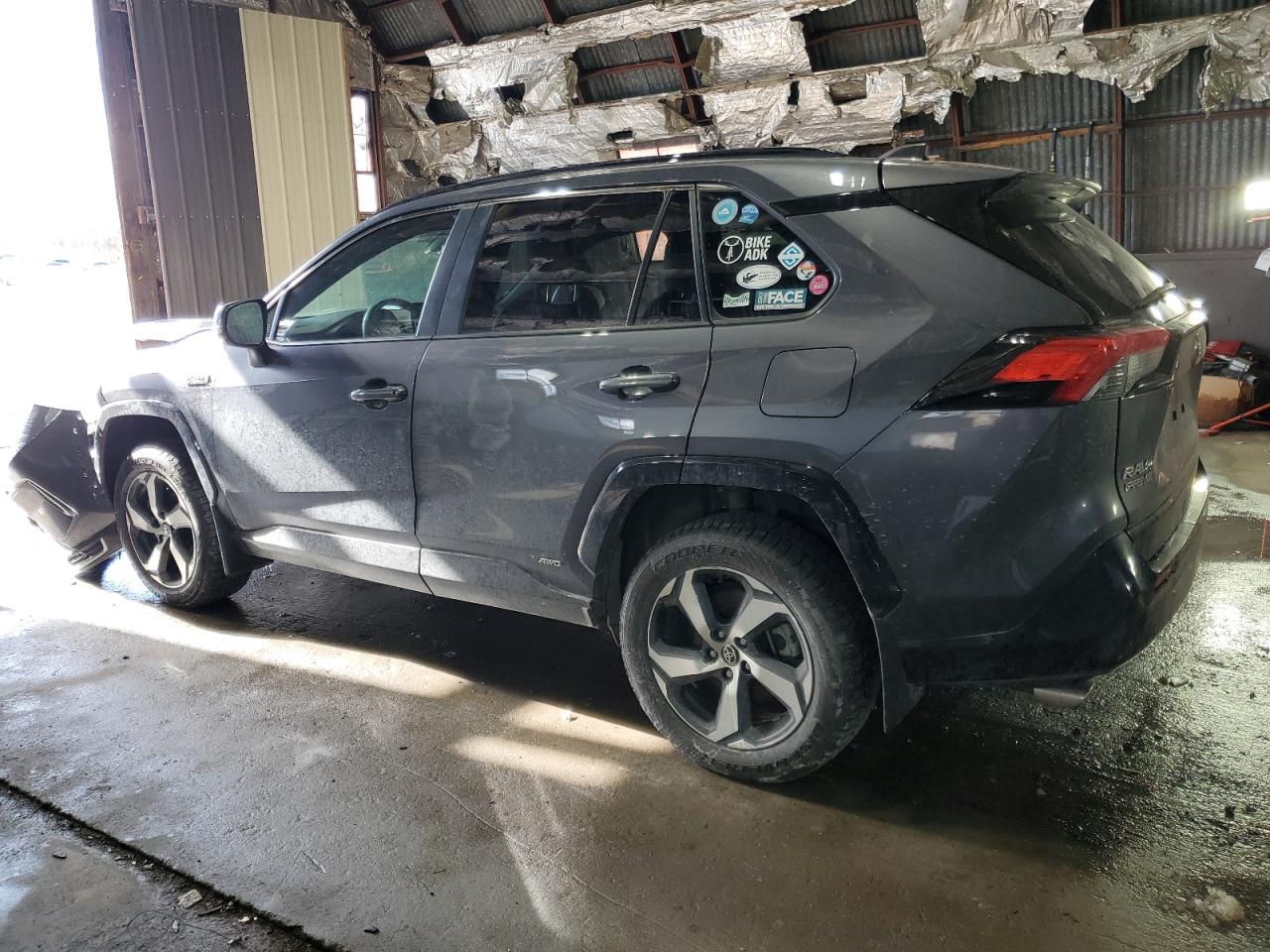 2021 Toyota RAV 4 - Image 2