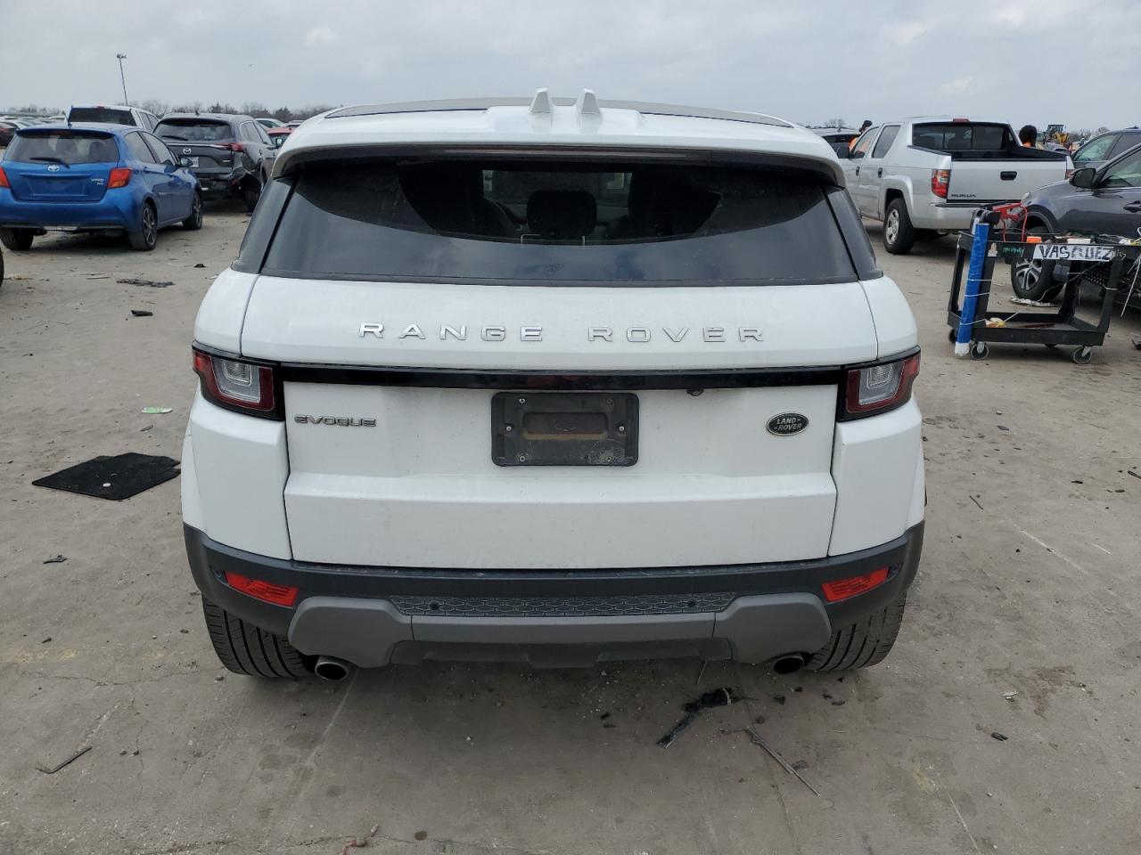 2019 Land Rover Range Rover - Image 6