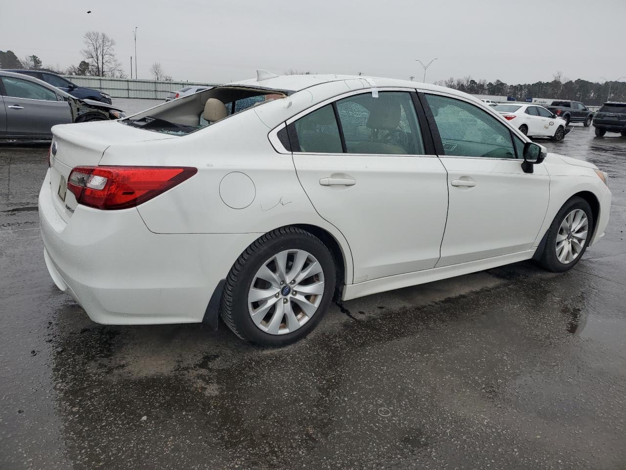 2016 Subaru Legacy - Image 3
