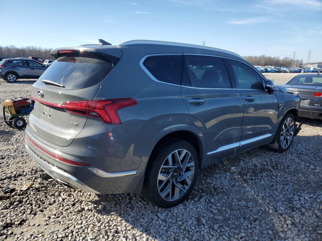 2023 Hyundai Santa Fe - Image 3
