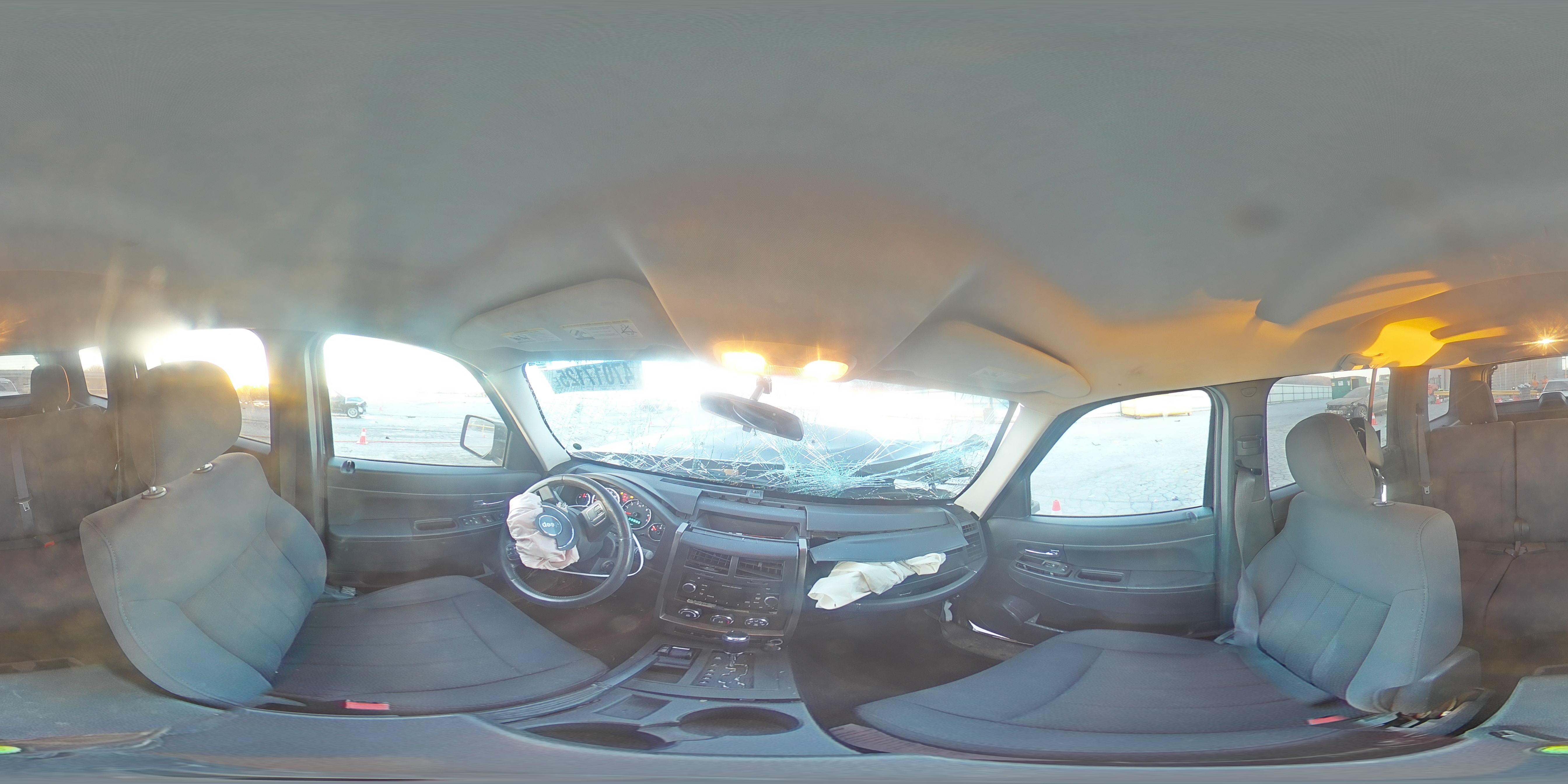 2012 Jeep Liberty (North America) - Image 16