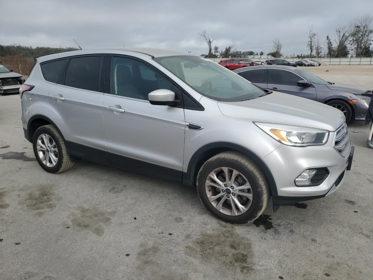 2017 Ford Escape - Image 4