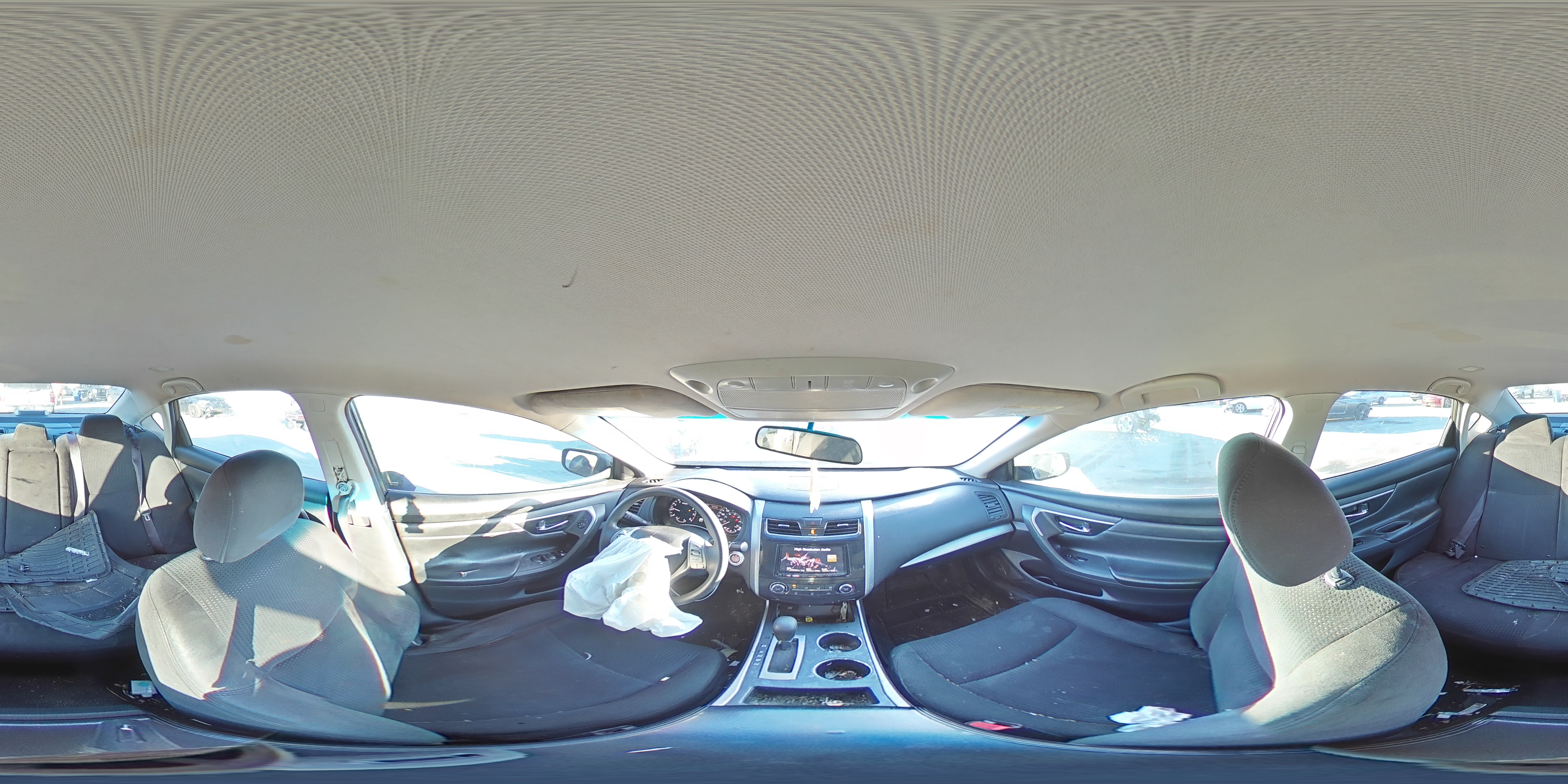 2015 Nissan Altima - Image 12