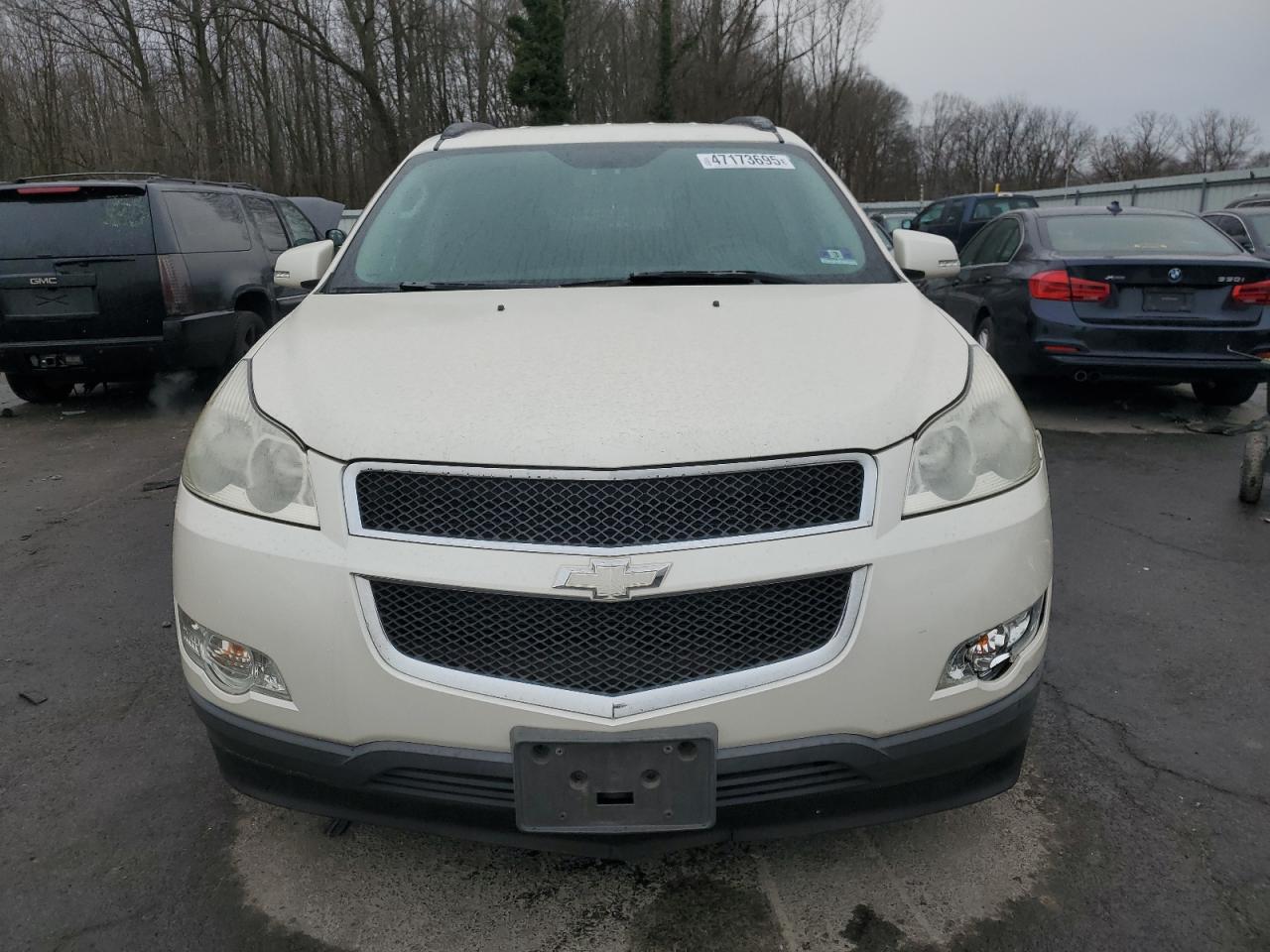 2011 Chevrolet Traverse - Image 5