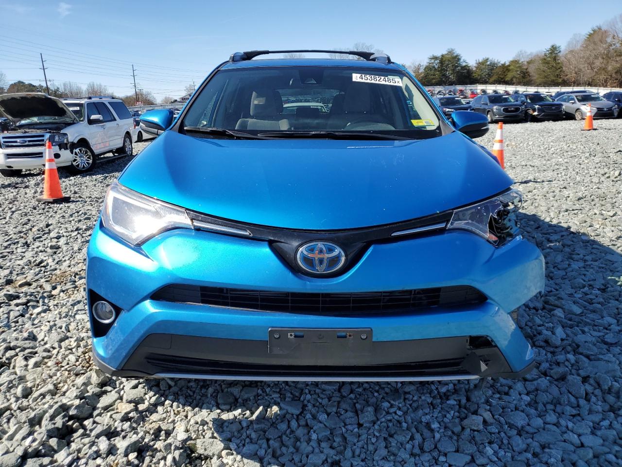 2017 Toyota RAV 4 - Image 5