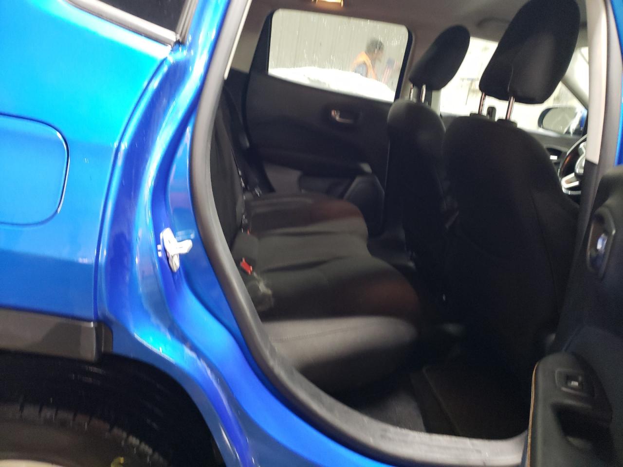 2020 Jeep Compass - Image 10