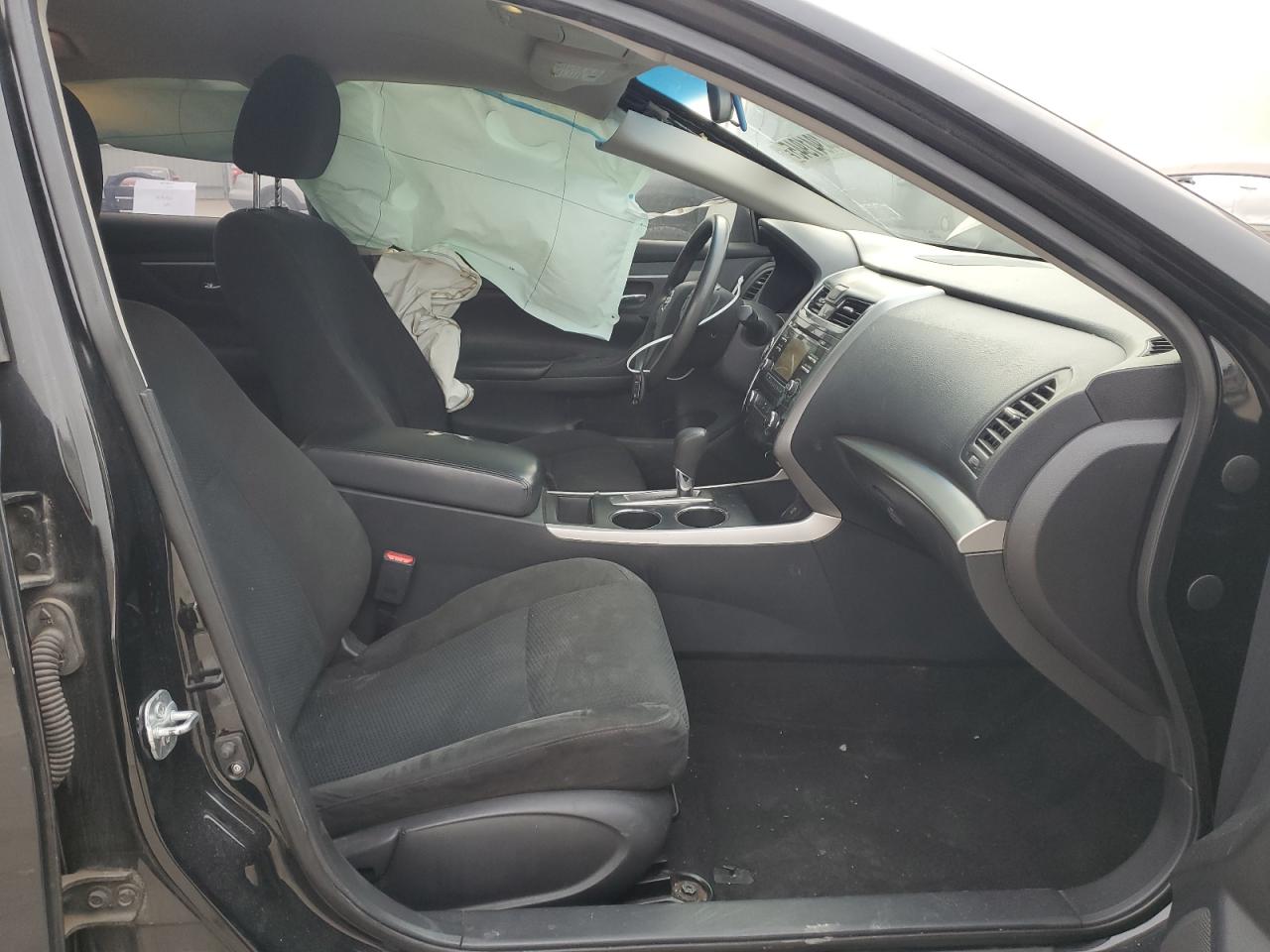 2015 Nissan Altima - Image 7