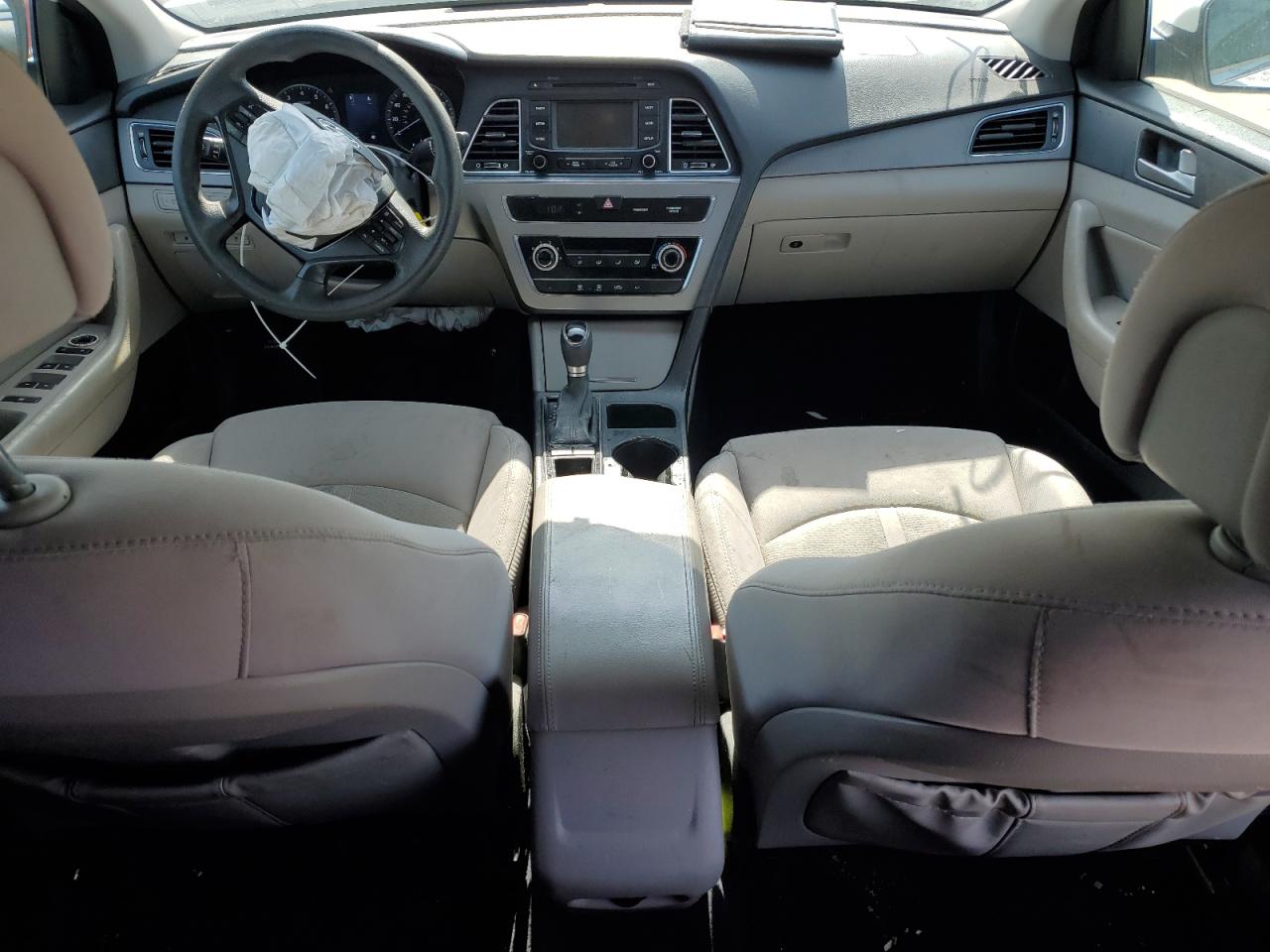 2015 Hyundai Sonata - Image 8