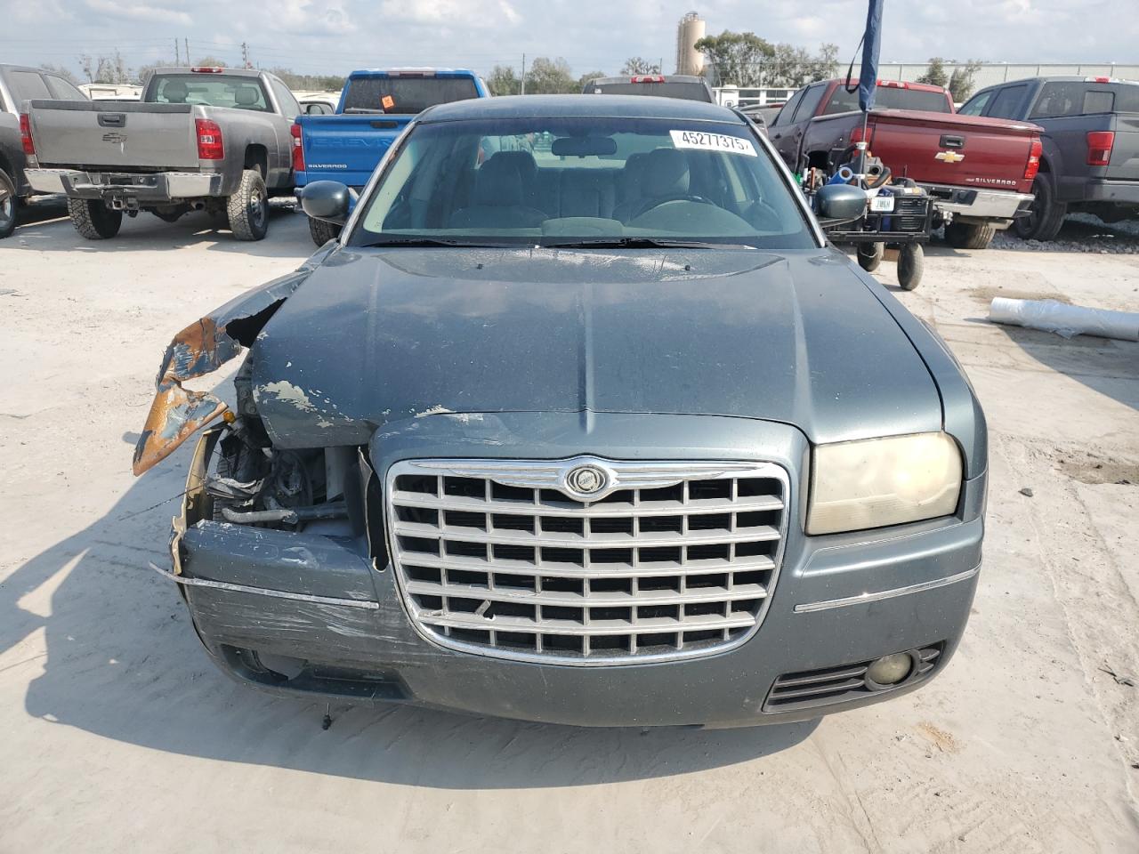 2006 Chrysler 300 - Image 5