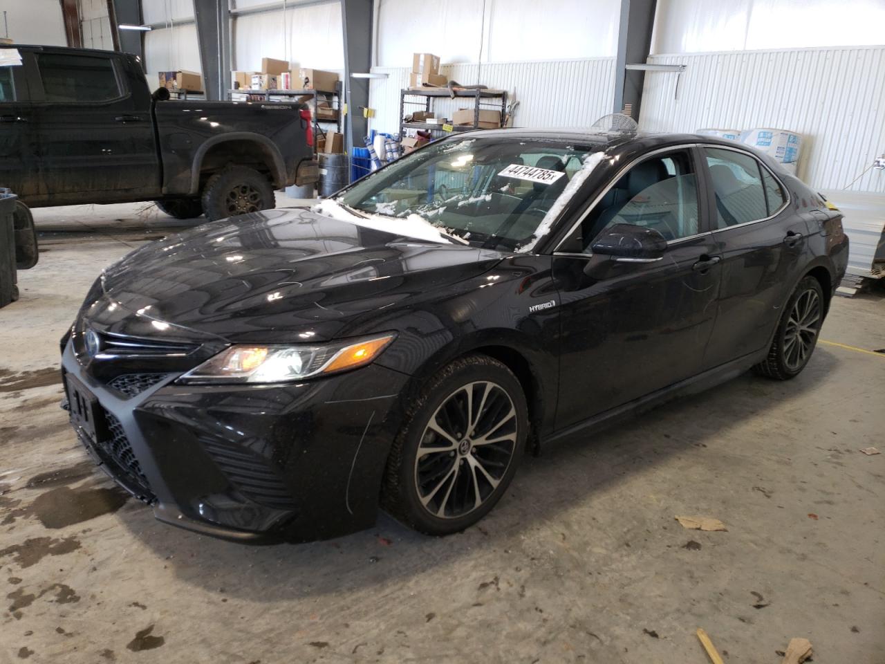 2019 Toyota Camry - Image 1
