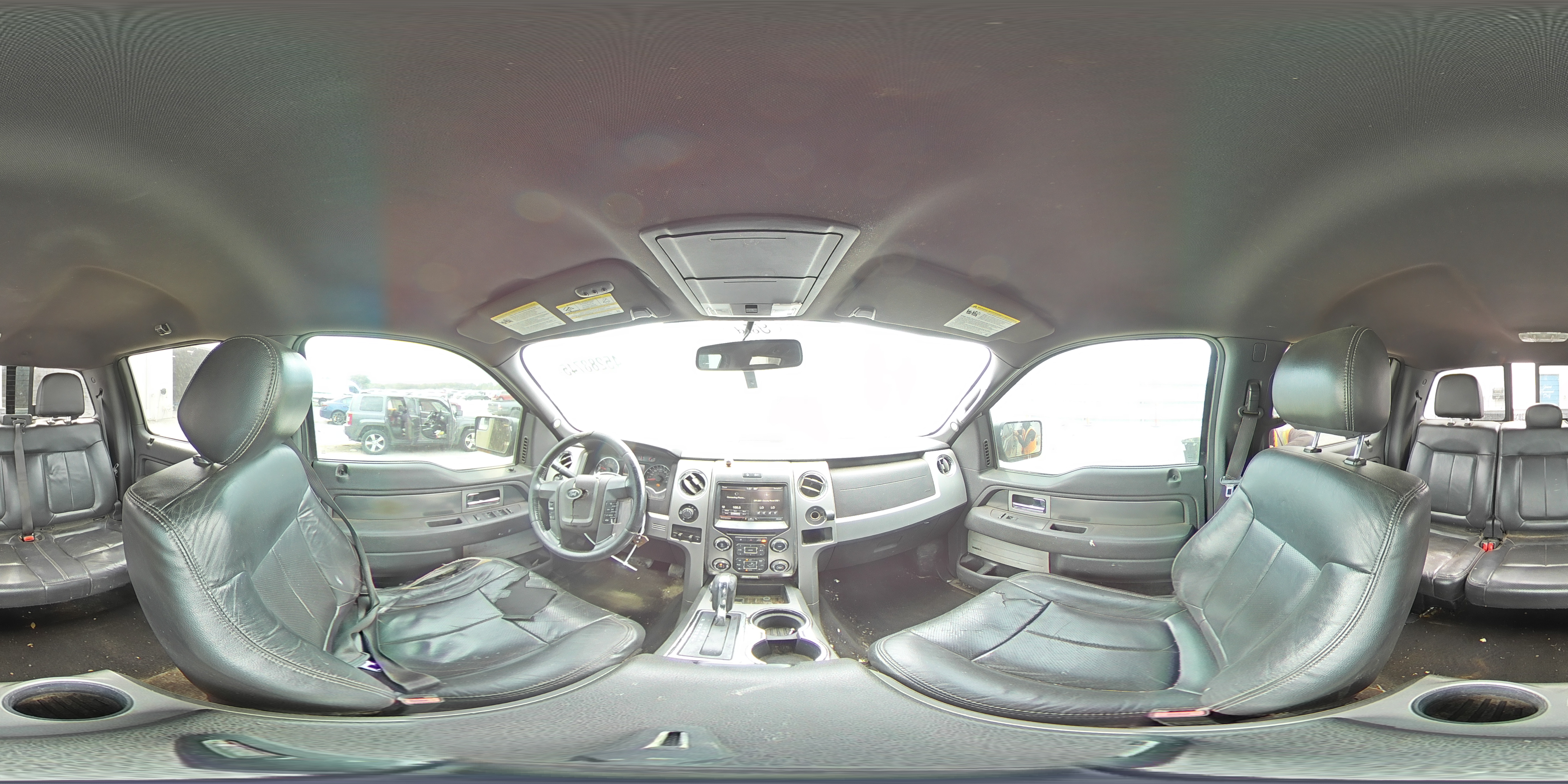 2013 Ford F-150 - Image 12