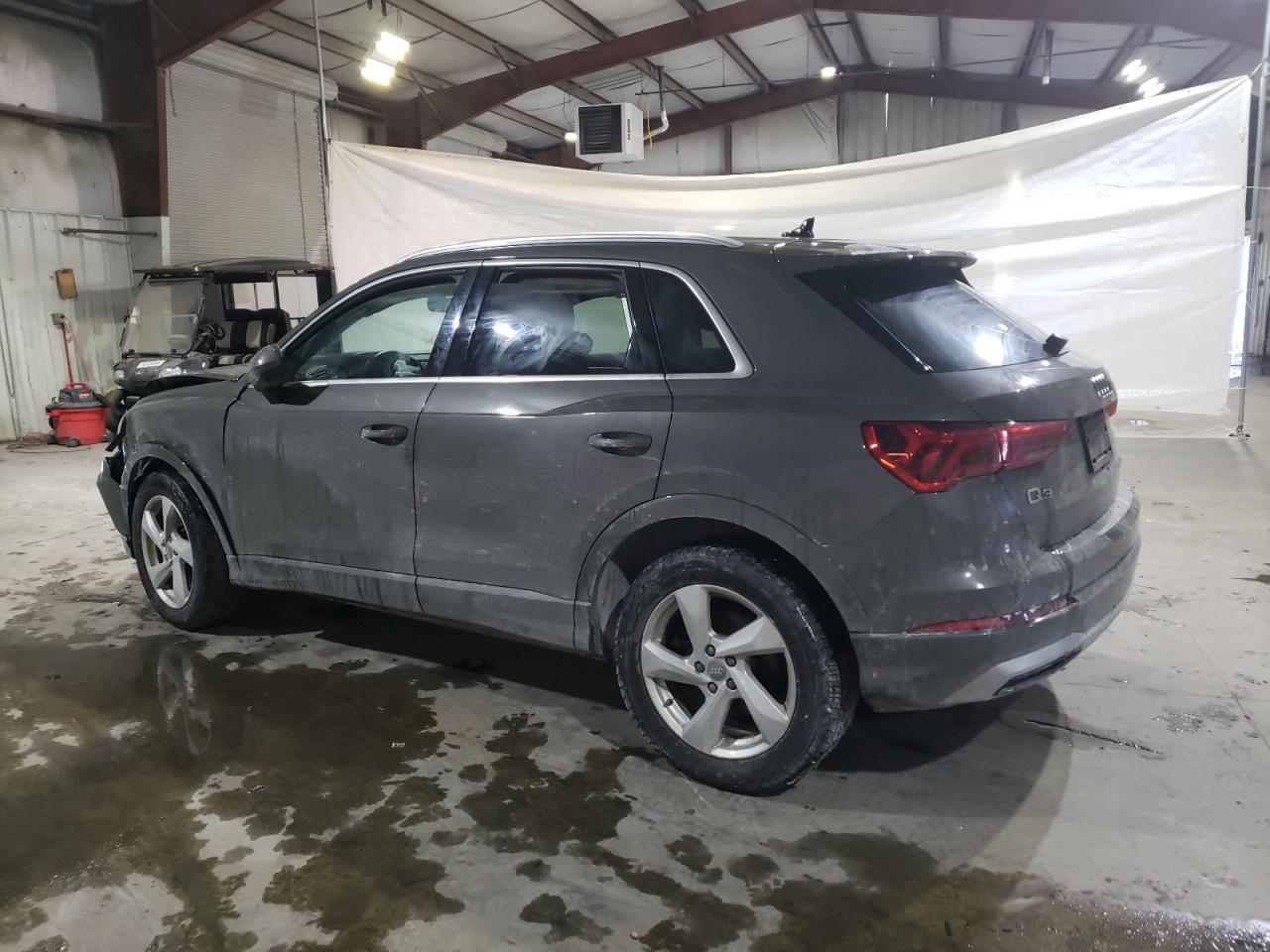 2020 Audi Q3 - Image 2