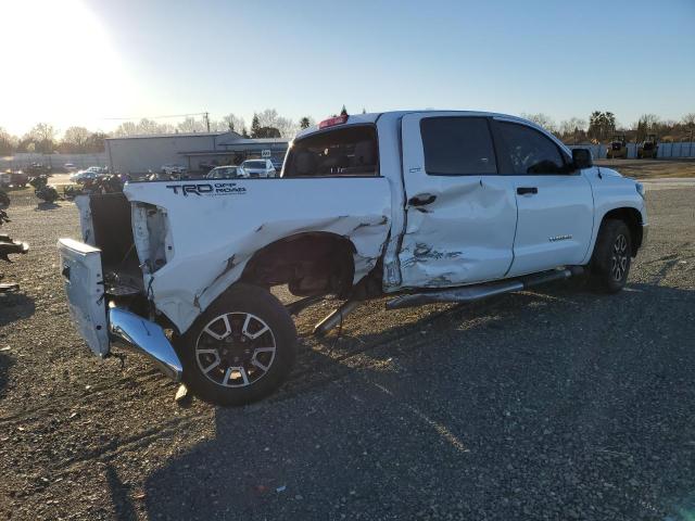 Пикапы TOYOTA TUNDRA 2014 Белый