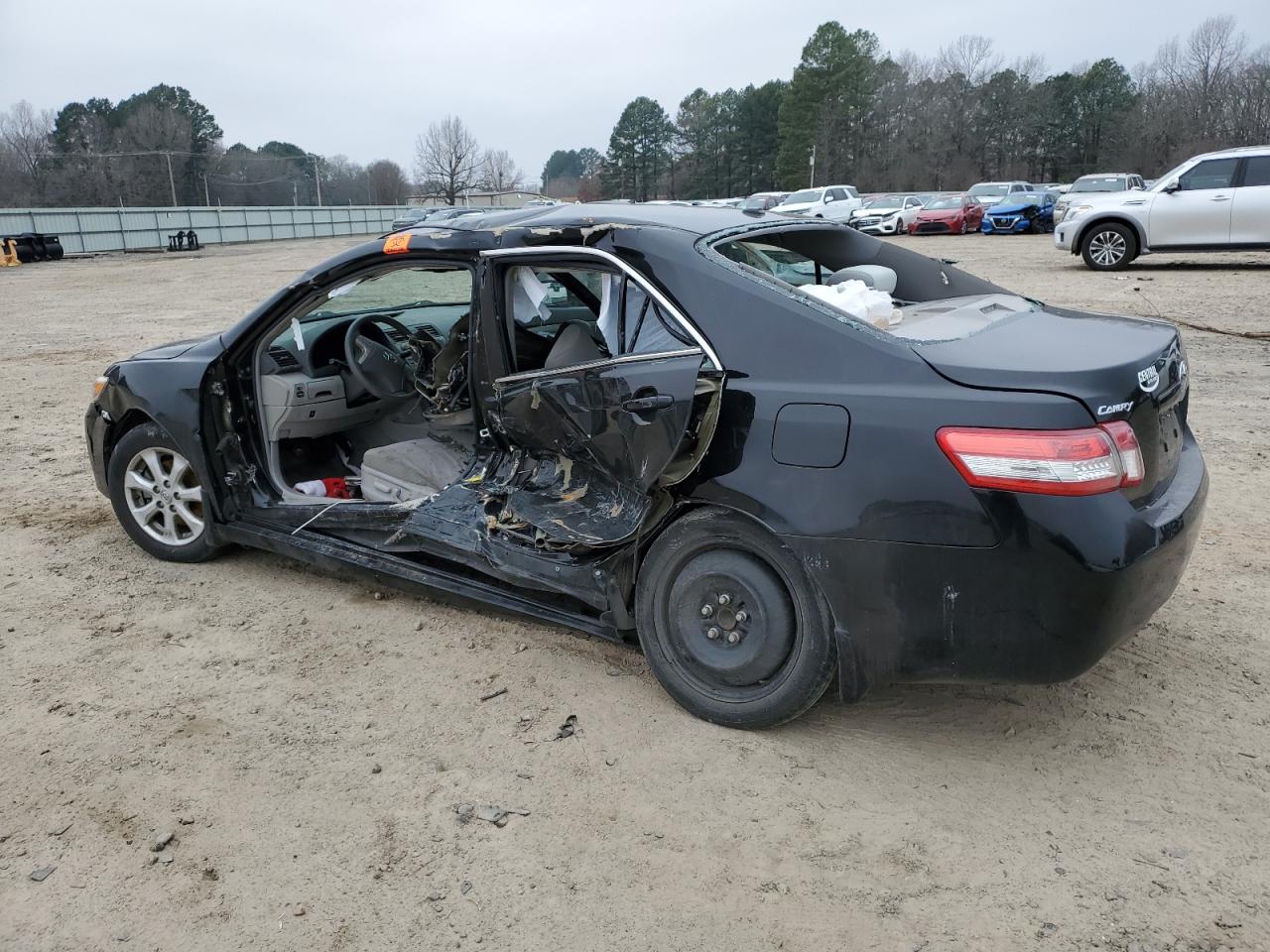 2011 Toyota Camry - Image 2