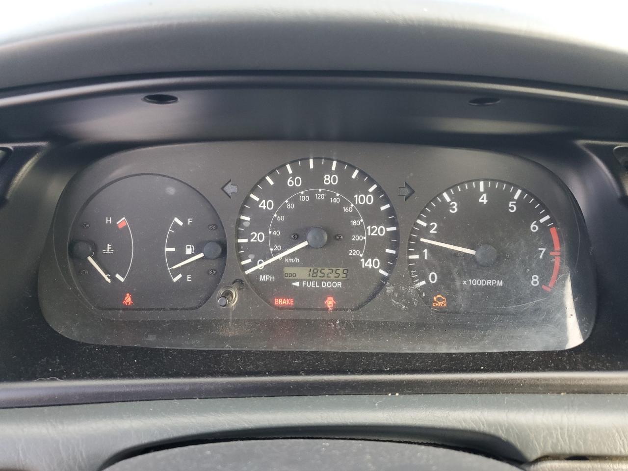 2000 Toyota Camry - Image 9