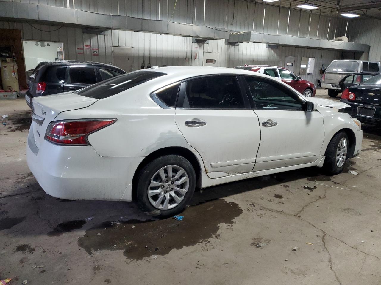 2015 Nissan Altima - Image 3