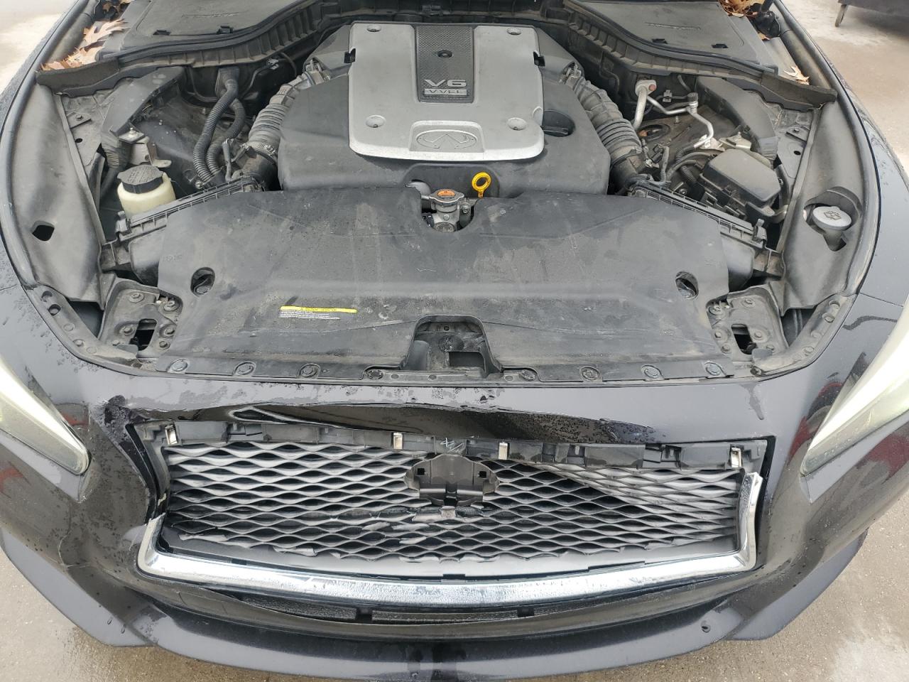 2015 Infiniti Q50 - Image 11
