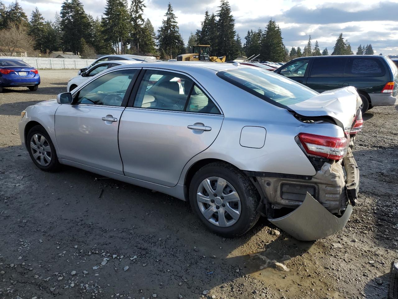 2011 Toyota Camry - Image 2