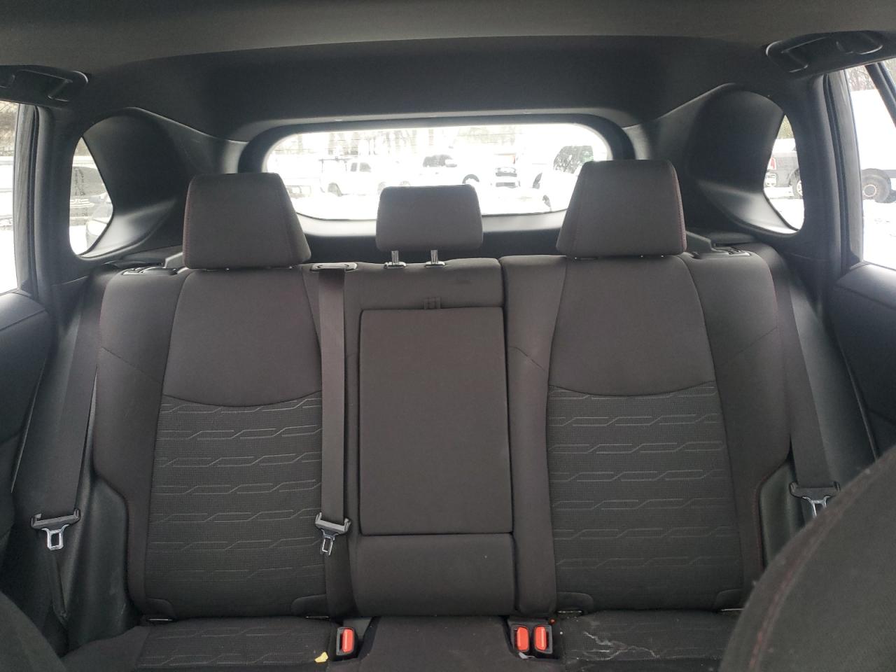 2021 Toyota RAV 4 - Image 10