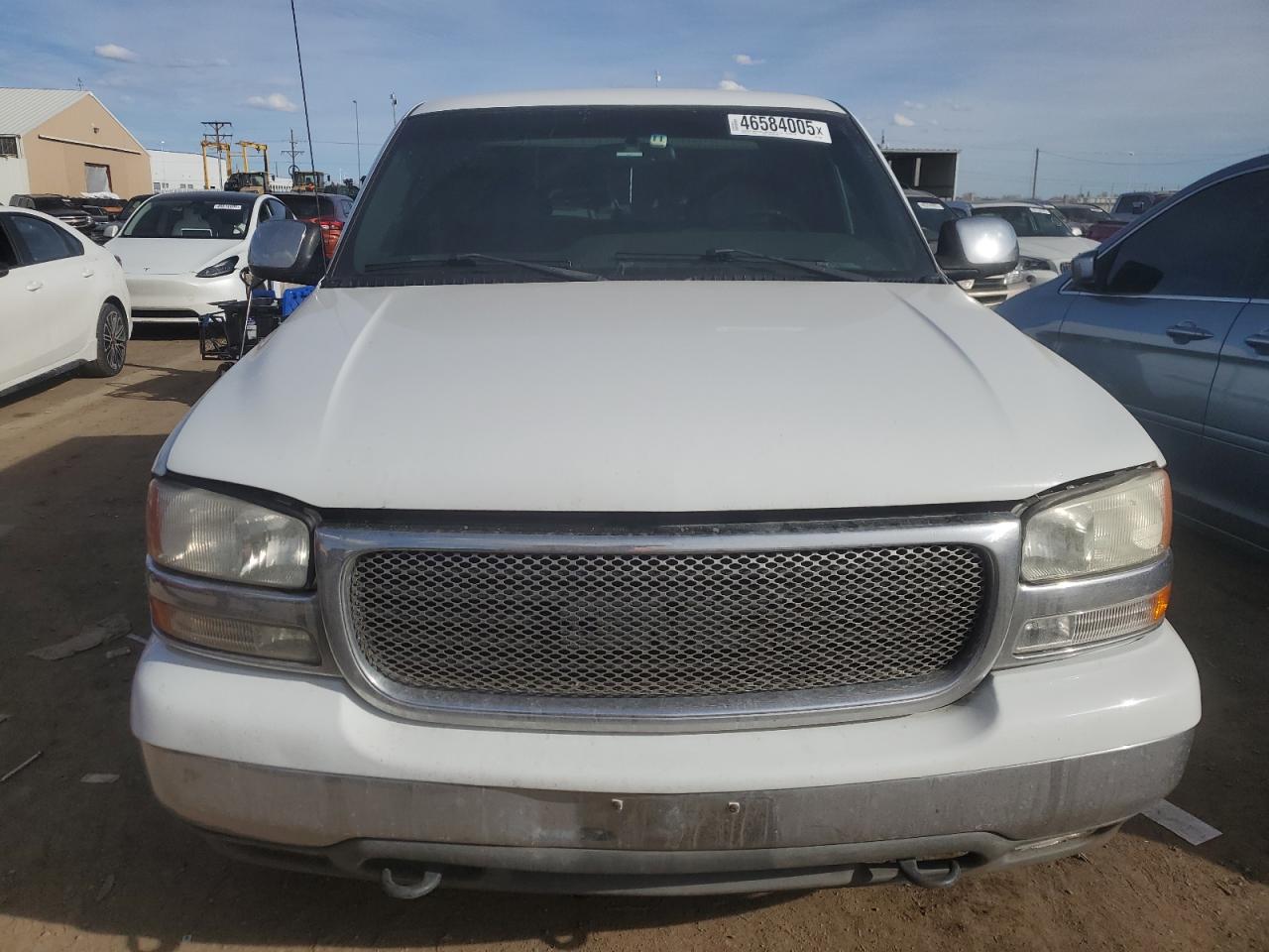2002 GMC Sierra - Image 5