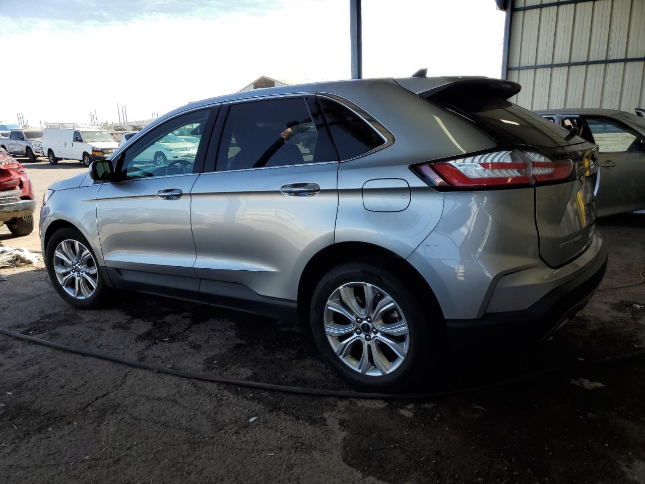 2021 Ford Edge - Image 2