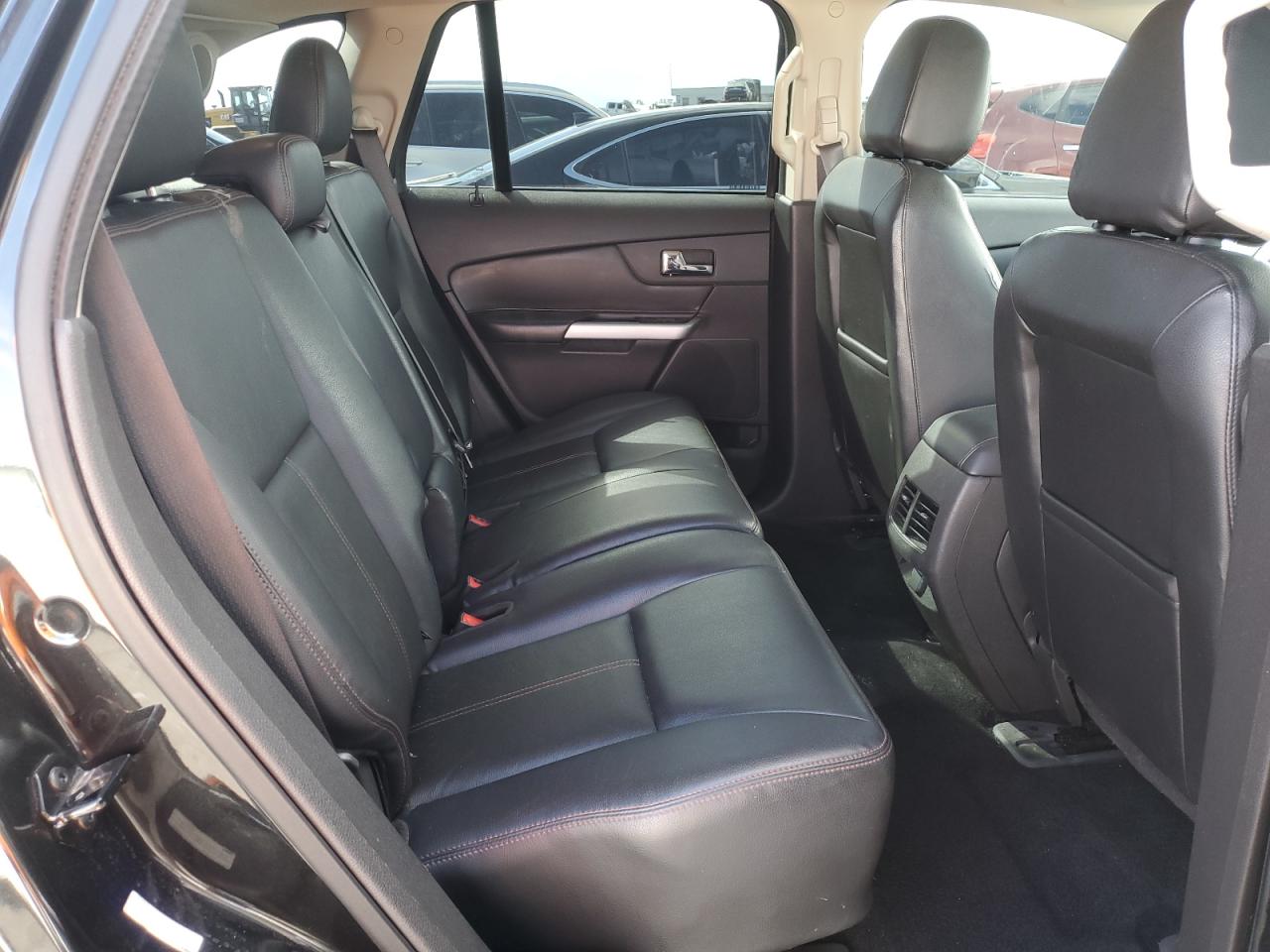 2014 Ford Edge - Image 11