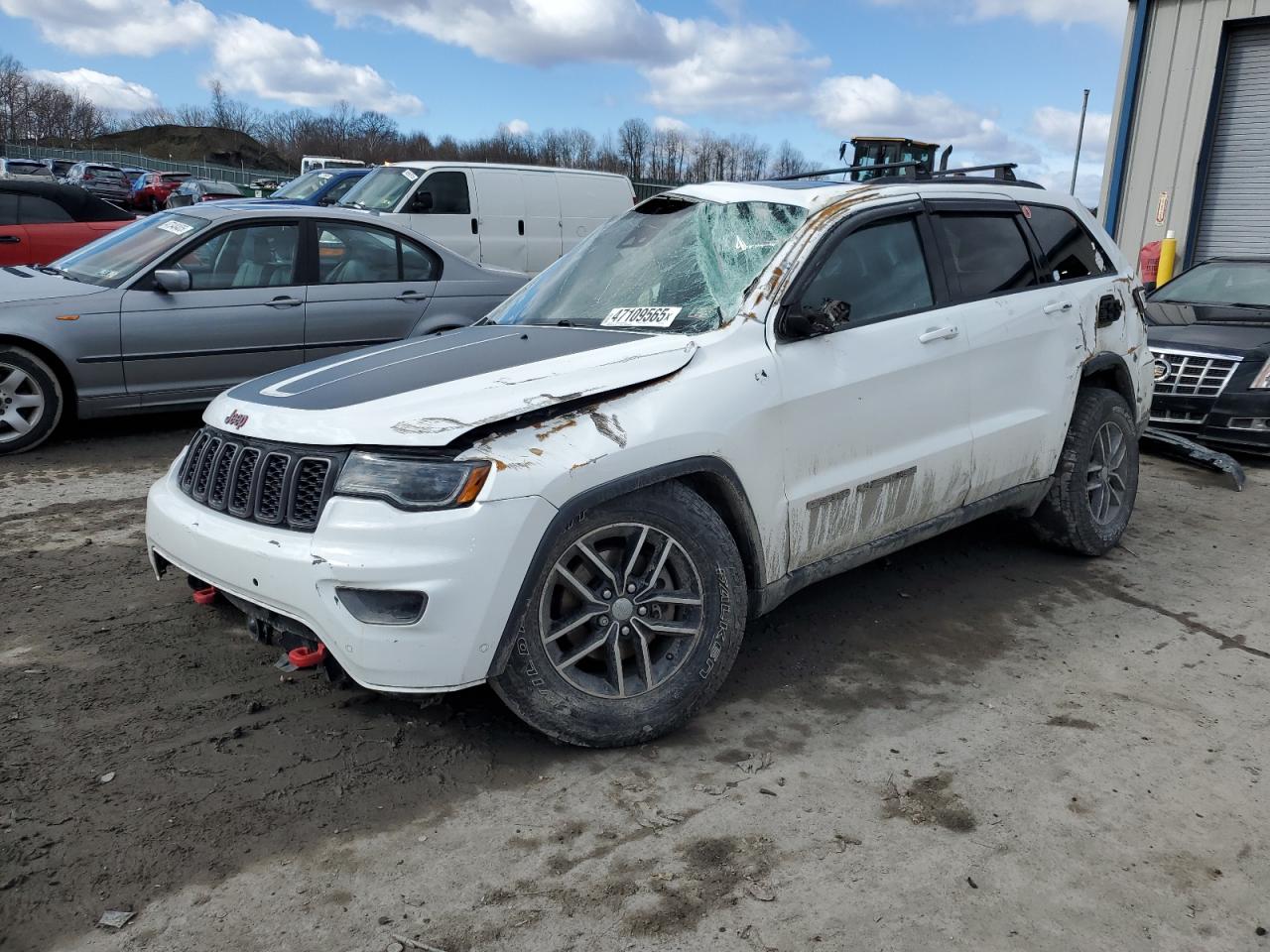 2017 Jeep Grand Cherokee - Image 1