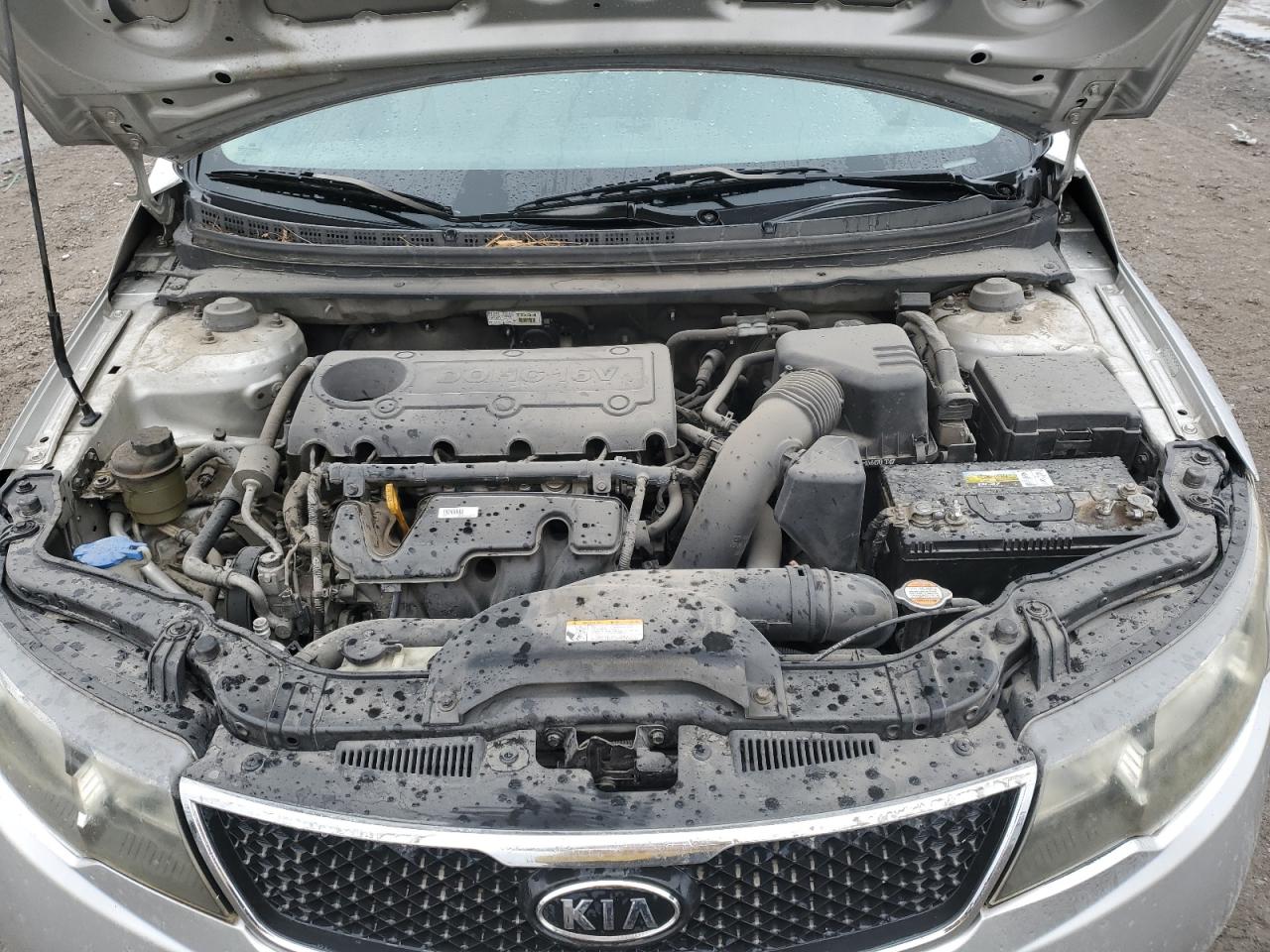 2010 Kia Forte - Image 12