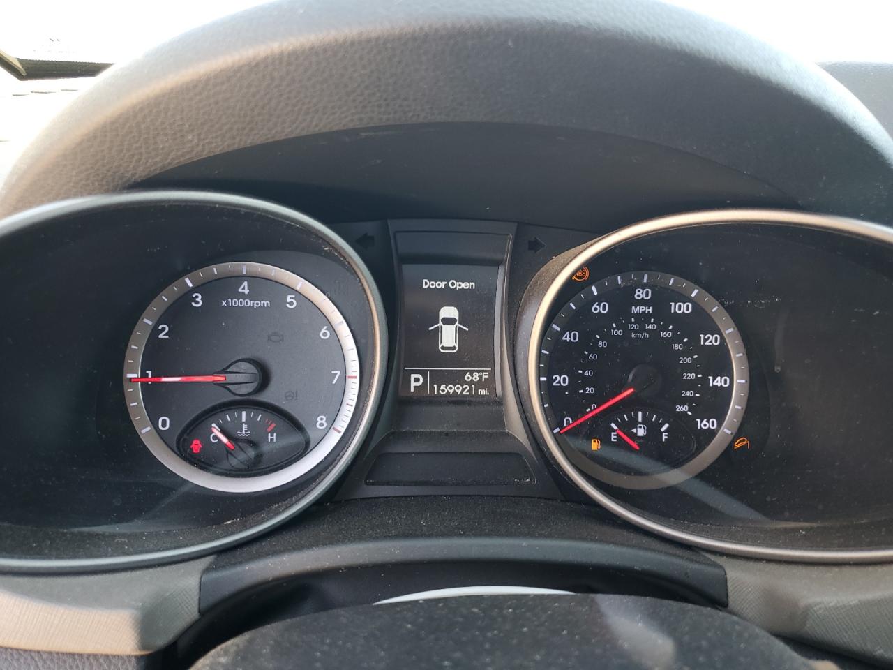 2013 Hyundai Santa Fe - Image 9