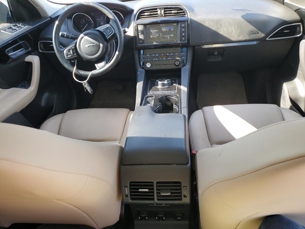 2017 Jaguar F-Pace - Image 8