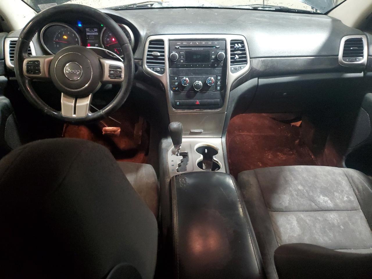 2012 Jeep Grand Cherokee - Image 8