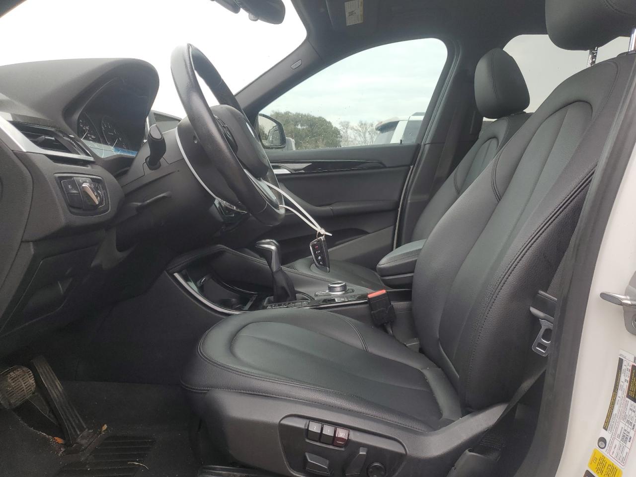 2016 BMW X1 - Image 7