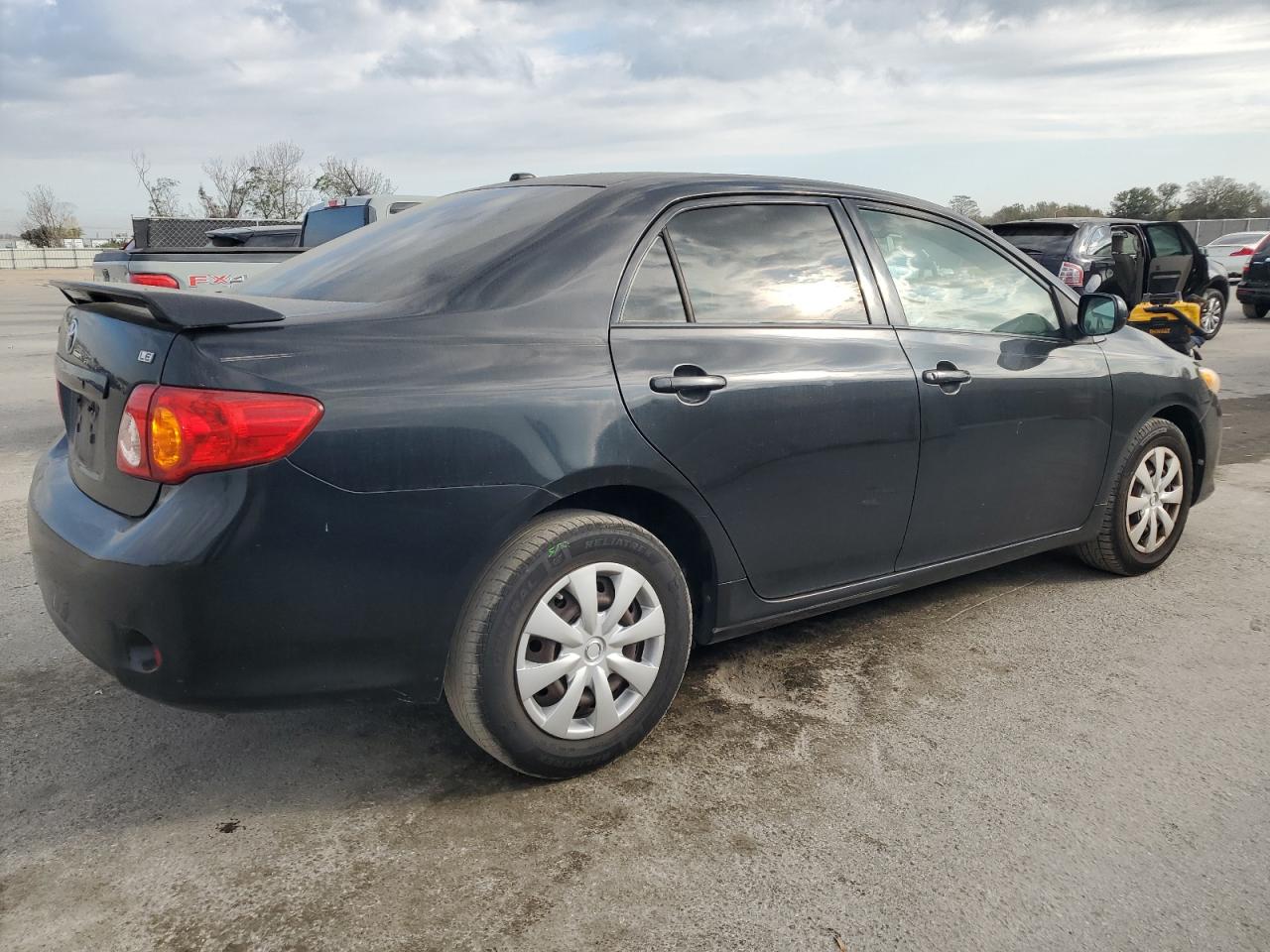 2009 Toyota Corolla - Image 3