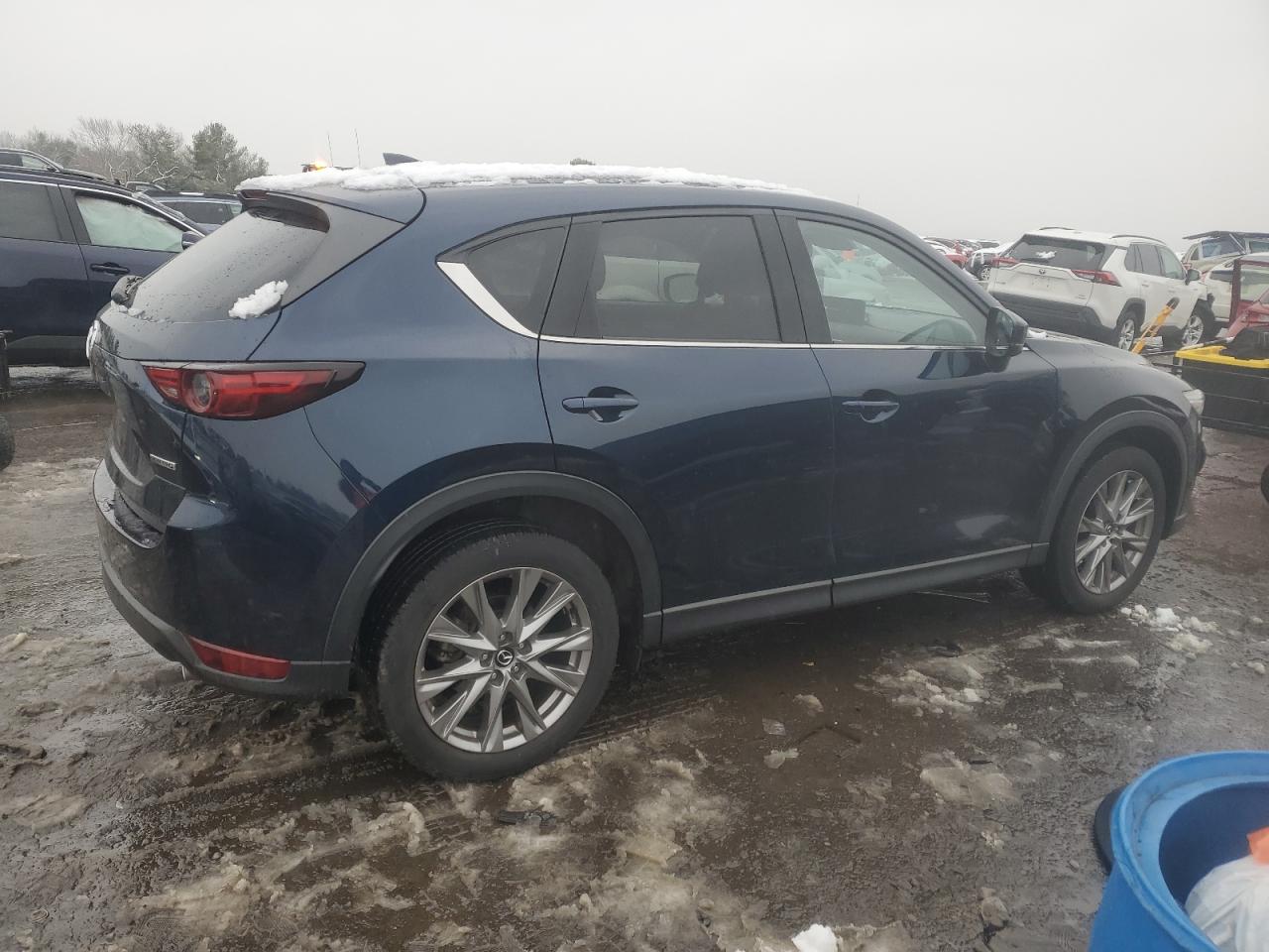 2021 Mazda CX-5 - Image 3