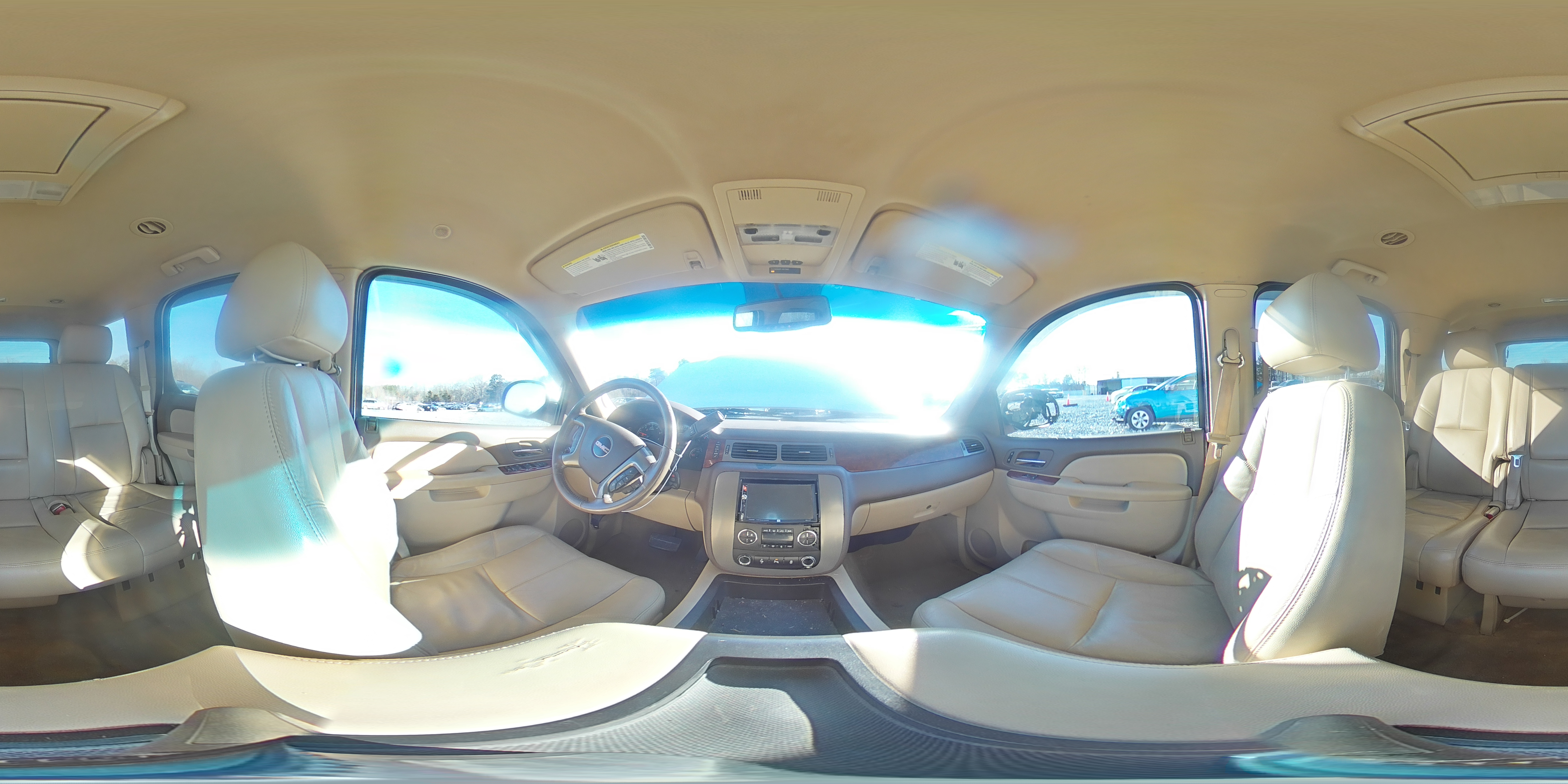 2012 GMC Yukon - Image 14