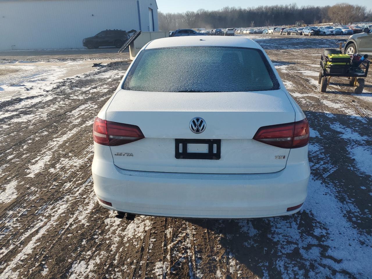 2017 Volkswagen Jetta - Image 6