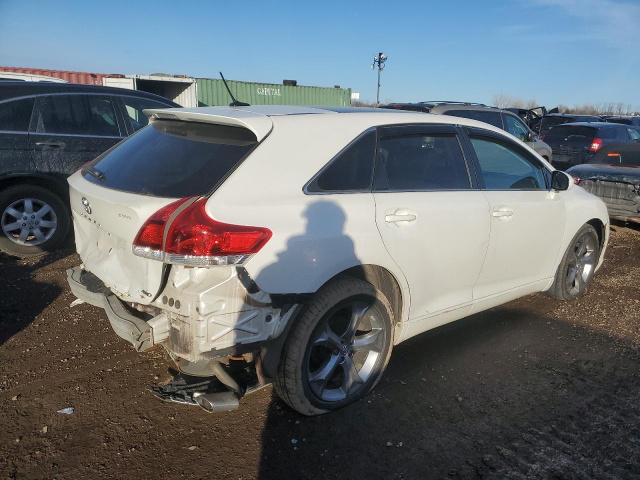 2010 Toyota Venza - Image 3