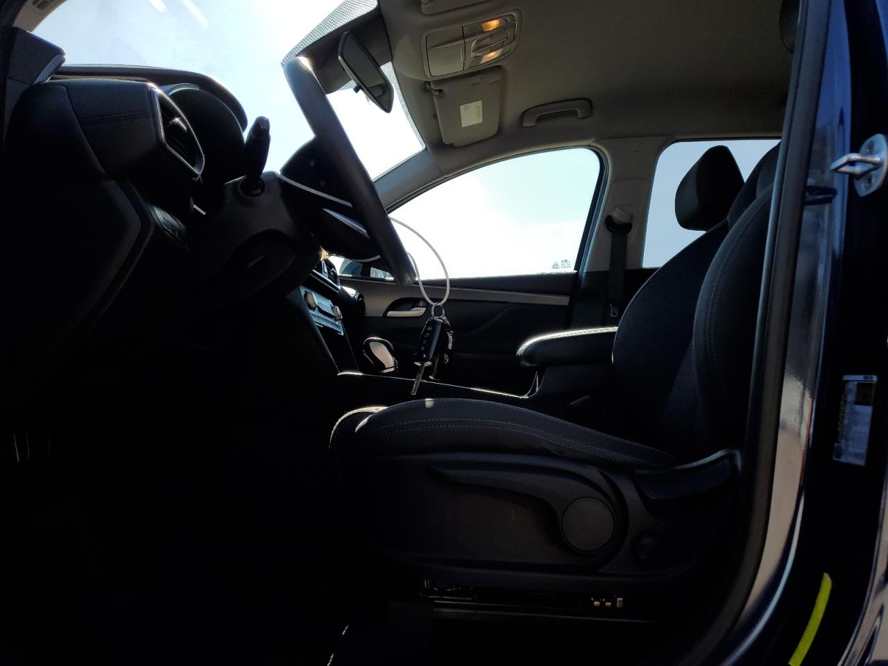2019 Hyundai Santa Fe - Image 7