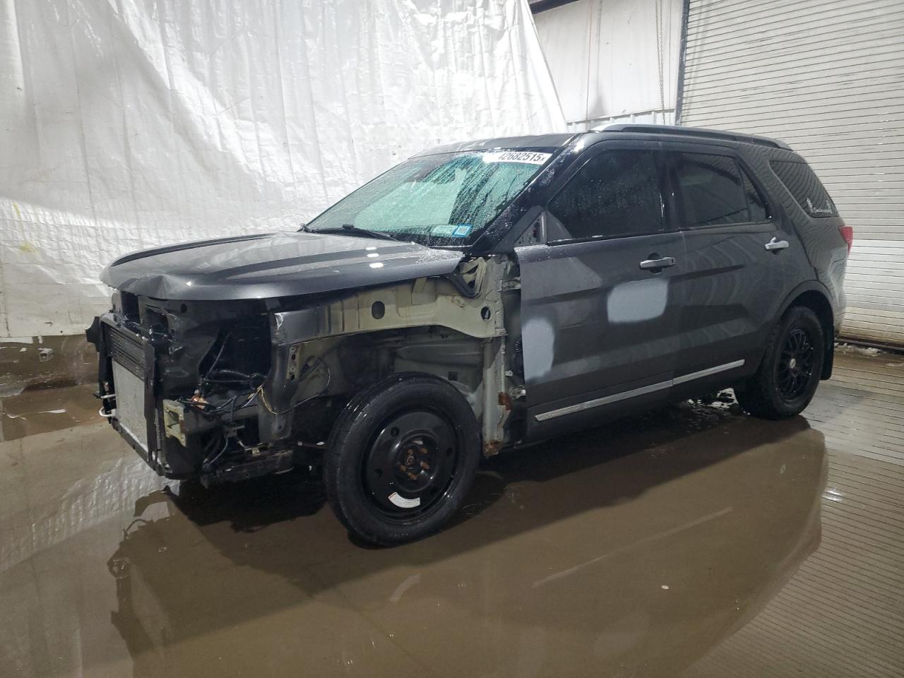 2016 Ford Explorer - Image 1