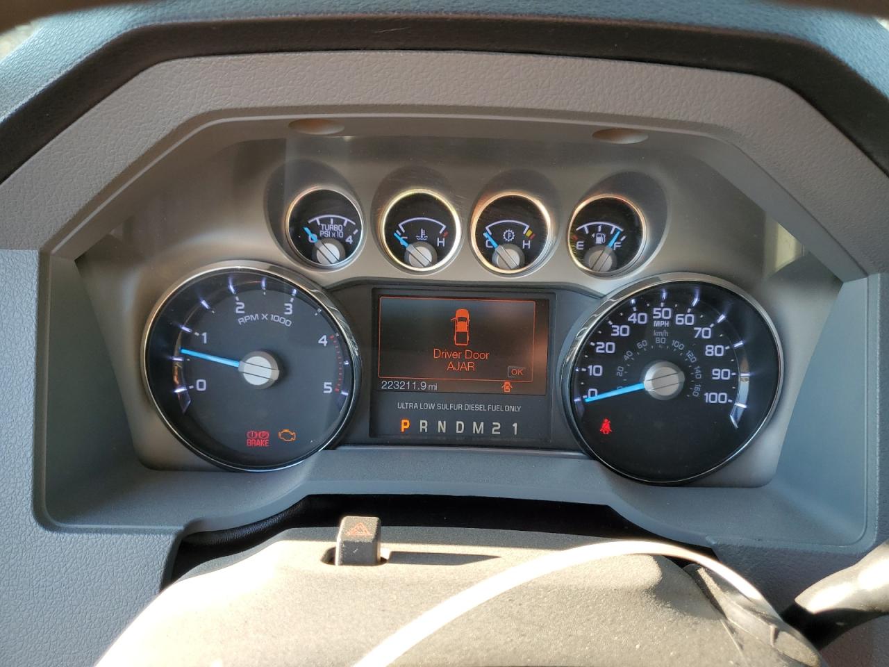 2016 Ford F250 - Image 9
