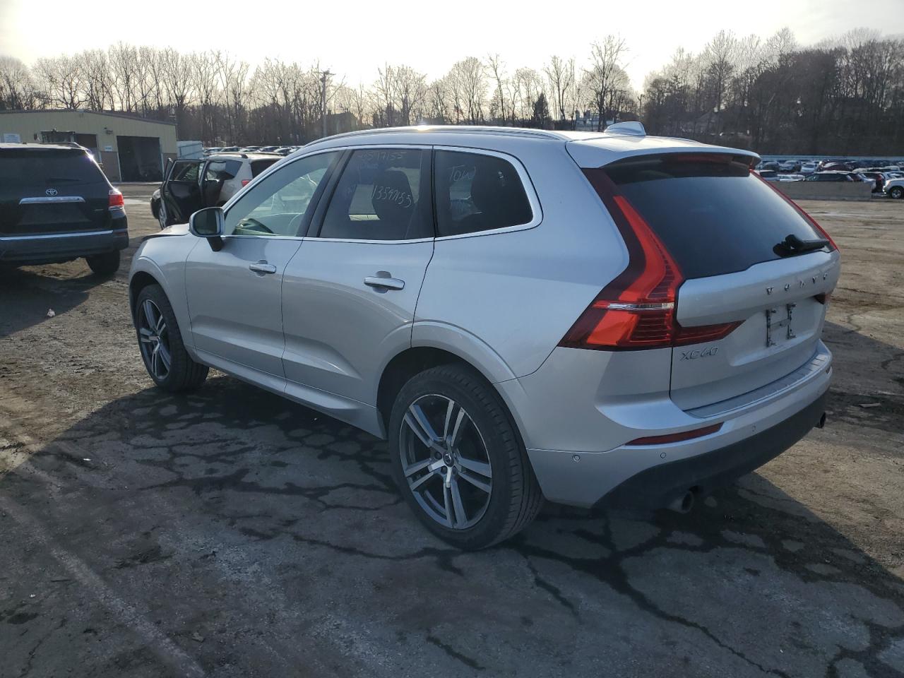 2019 Volvo XC60 - Image 2