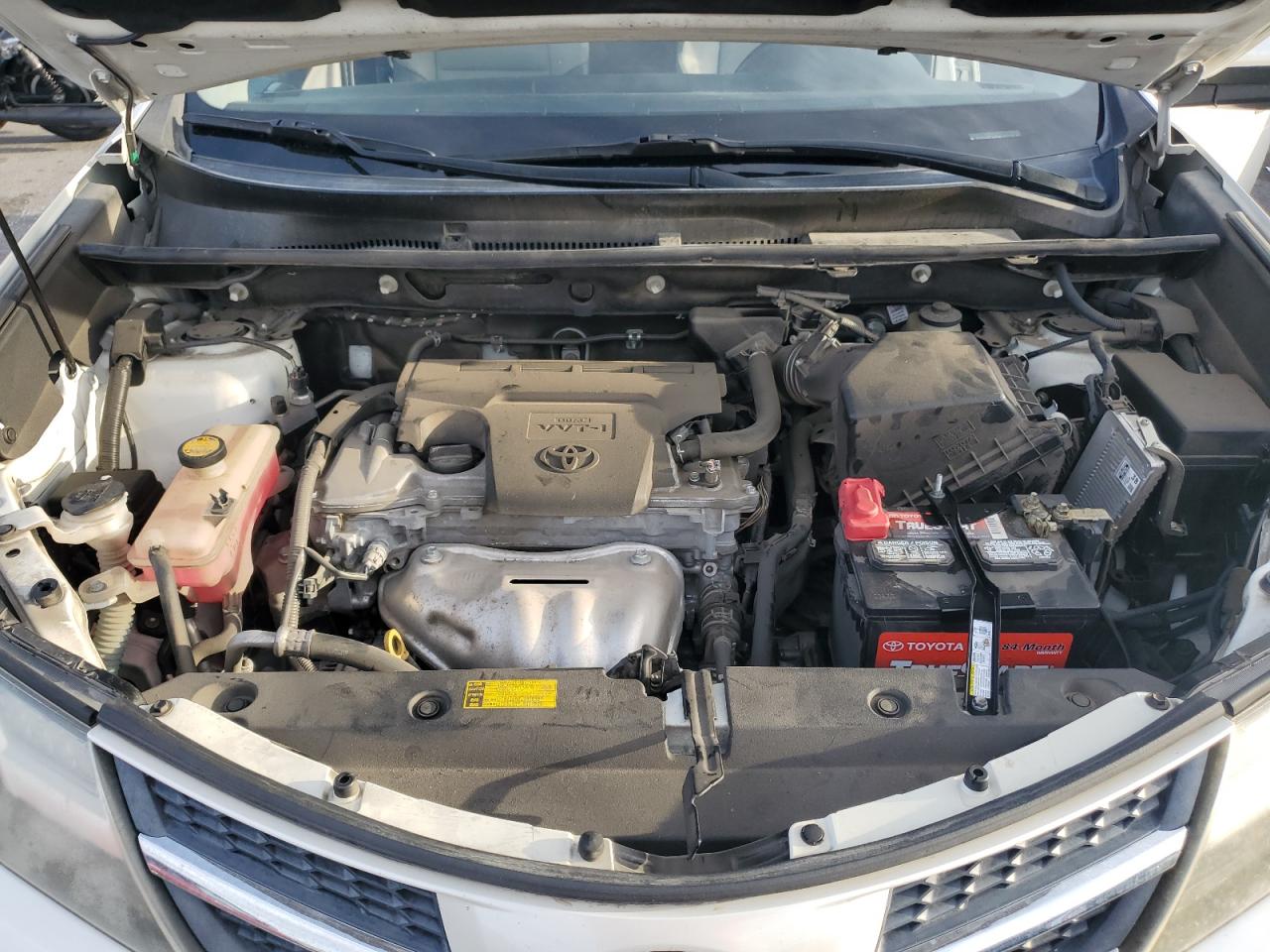 2015 Toyota RAV 4 - Image 12
