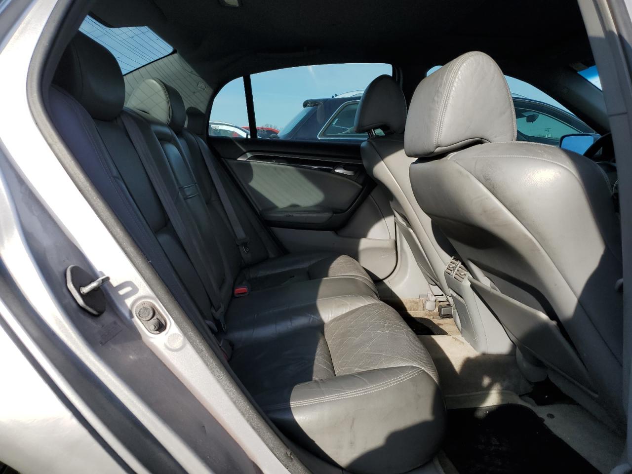 2004 Acura TL - Image 10