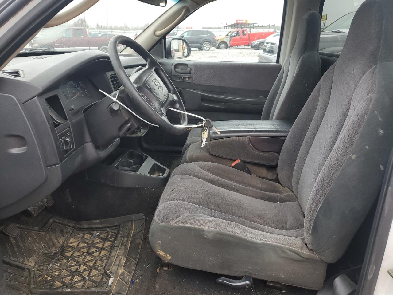 2001 Dodge Dakota - Image 7