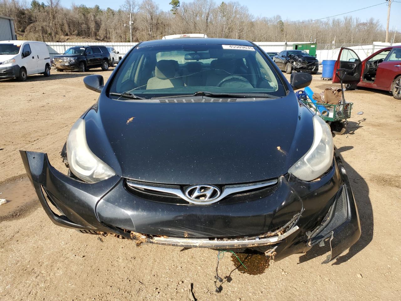 2014 Hyundai Elantra - Image 5
