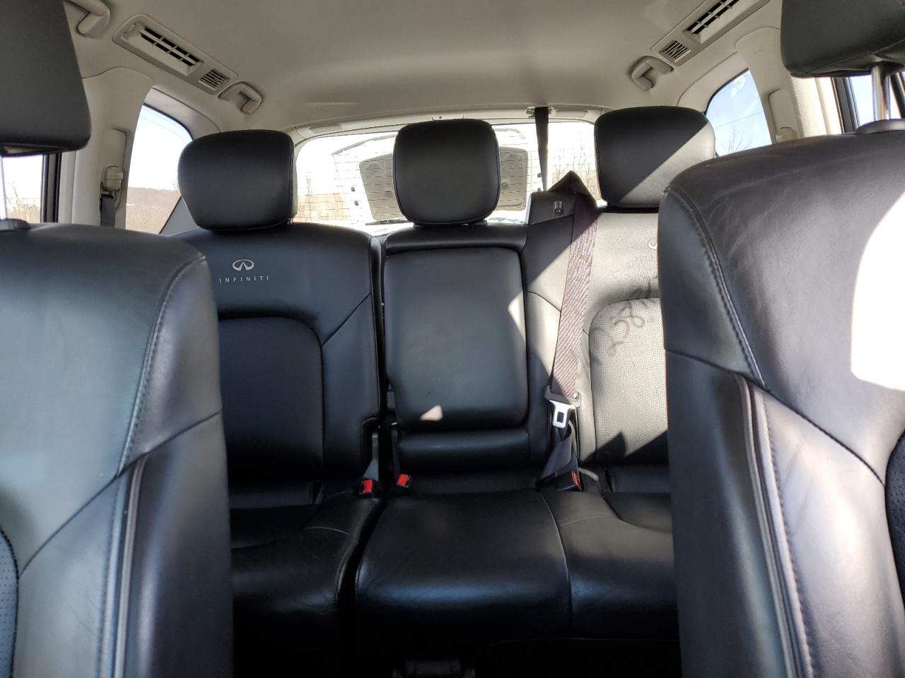 2014 Infiniti QX80 - Image 10