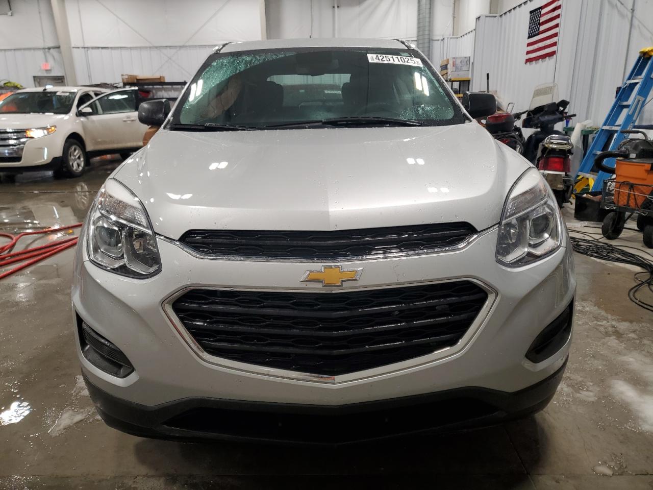 2016 Chevrolet Equinox - Image 5