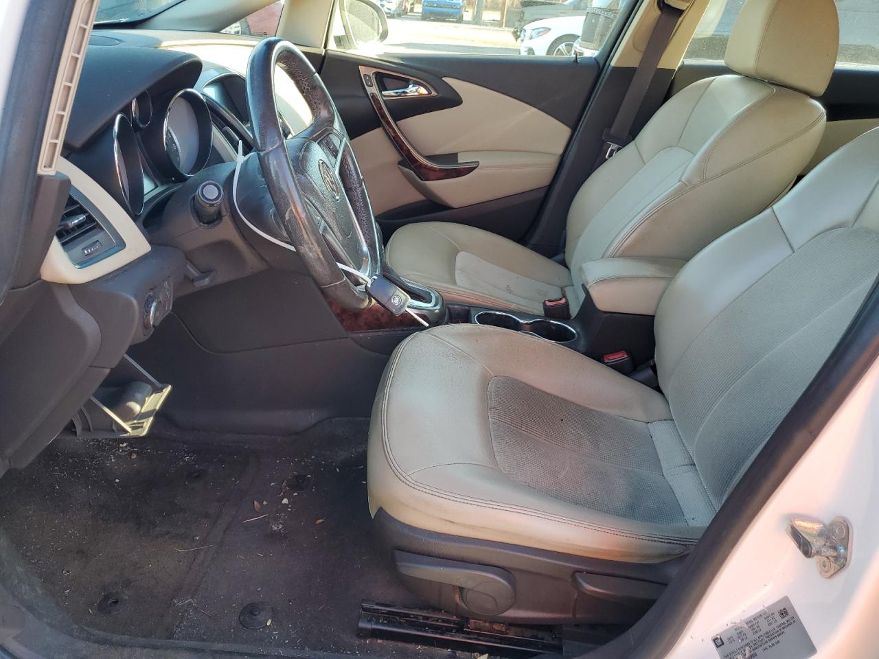 2012 Buick Verano - Image 7